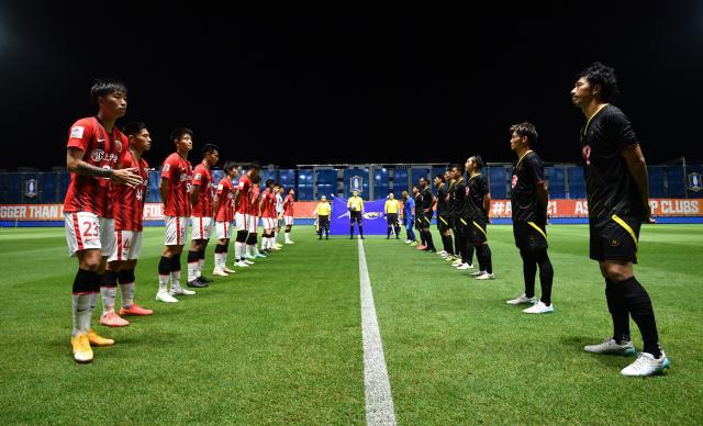 体育在线直播高清免费观看-海港暂缓南下泰国推迟有限期 包机出征已不切实际